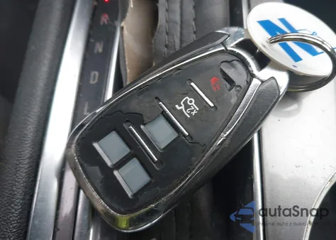 2020 Chevrolet Malibu Fwd Lt z USA, uszkodzony, nr VIN 1G1ZD5ST1LF035804